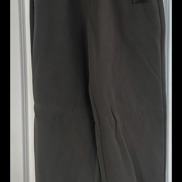 Comfrt MILLSTONE GREEN sweatsuit 
full zip sweatshirt and joggers - Picture 4 of 4